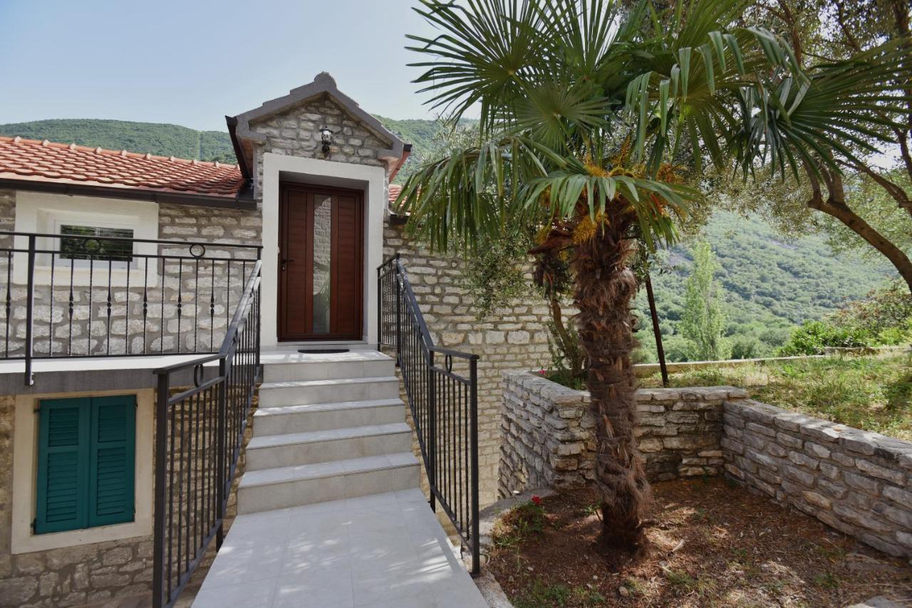 Apartmán Stone House Morinj Kotor Exteriér fotografie